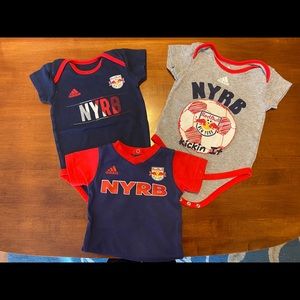 NY Red Bull’s Onesie Baby Bundle